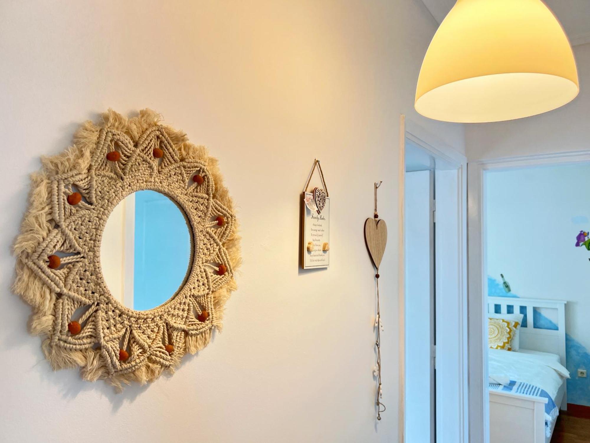 Cozy Fairytal Garden Apartment, Family Friendly, Free Parking, 15 Min To Airport Atenas
